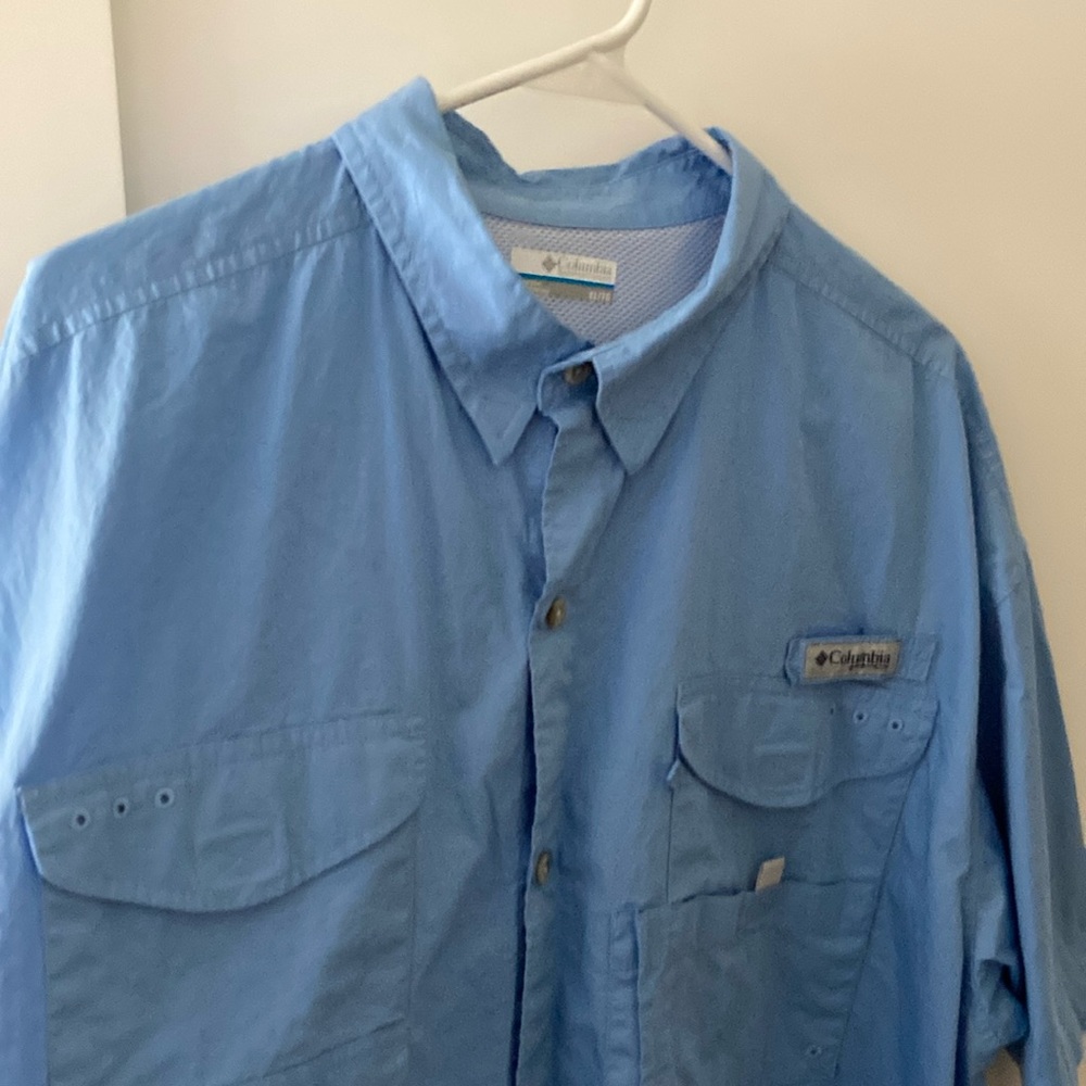 Mens XL Columbia shirt